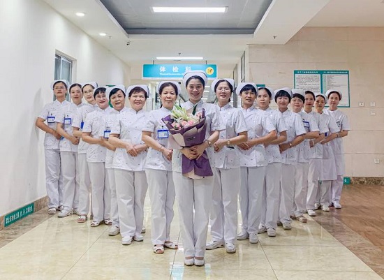 图片4(新).jpg 图片4(新).jpg